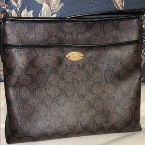 Barely used coach purse